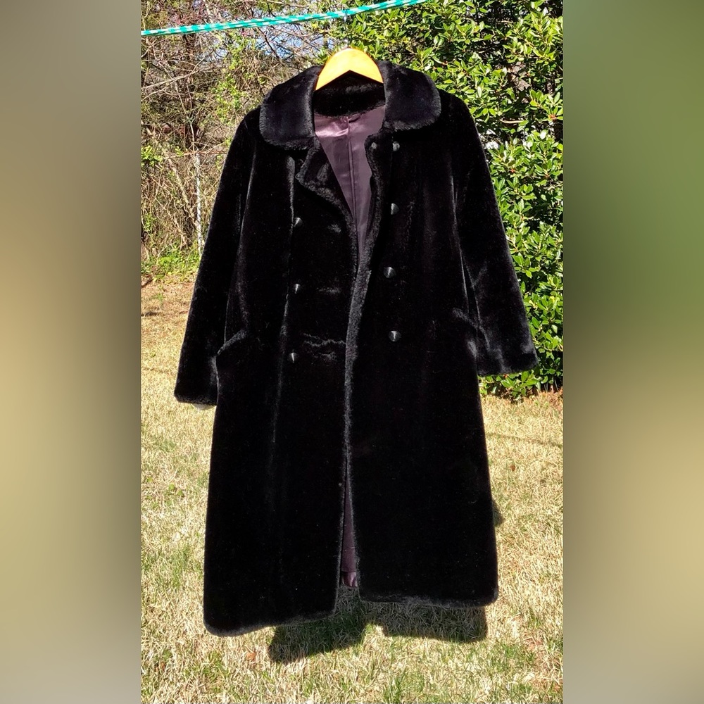 Vintage Women's Black Faux Fur Winter Coat, 1960s